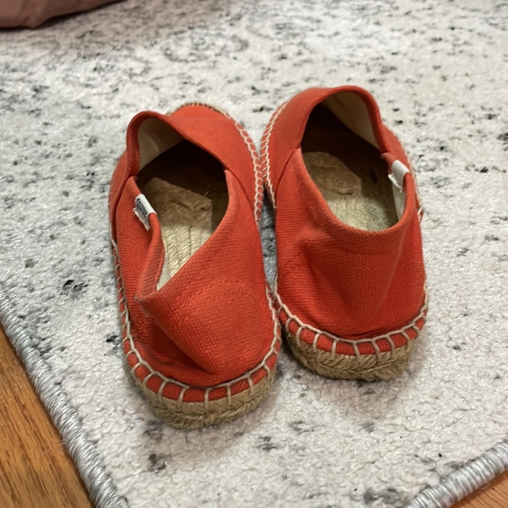 Soludos Espadrilles - Picture 2 of 5